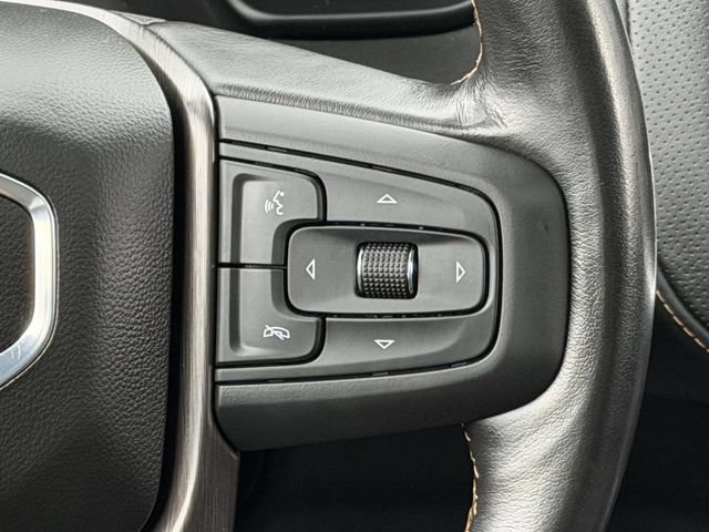 Used 2022 GMC Yukon AT4 w/ AT4 Premium Plus Package AWD/4WD image 18