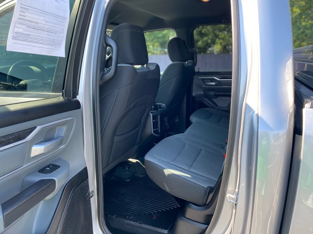 Used 2022 RAM 1500 Big Horn AWD/4WD image 18