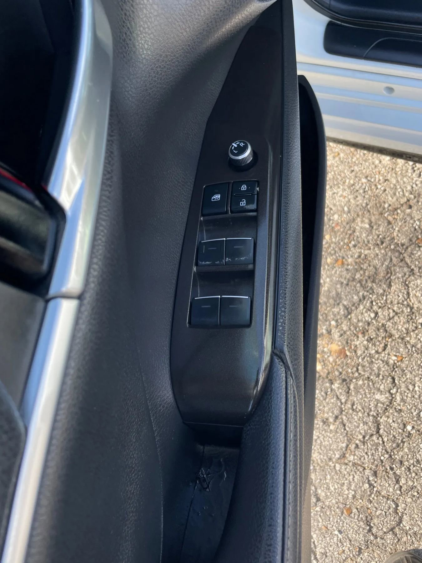 Used 2021 Toyota Camry XSE w/ Carpet Mat Package (TMS) image 16