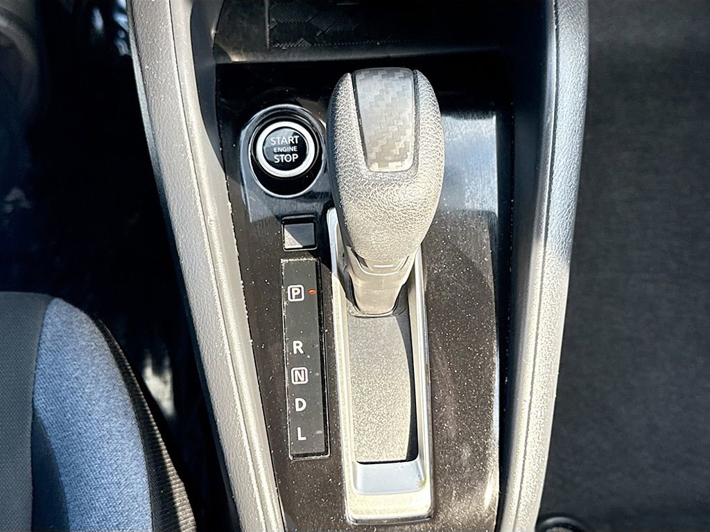 Used 2024 Nissan Versa SV w/ Trunk Package image 30