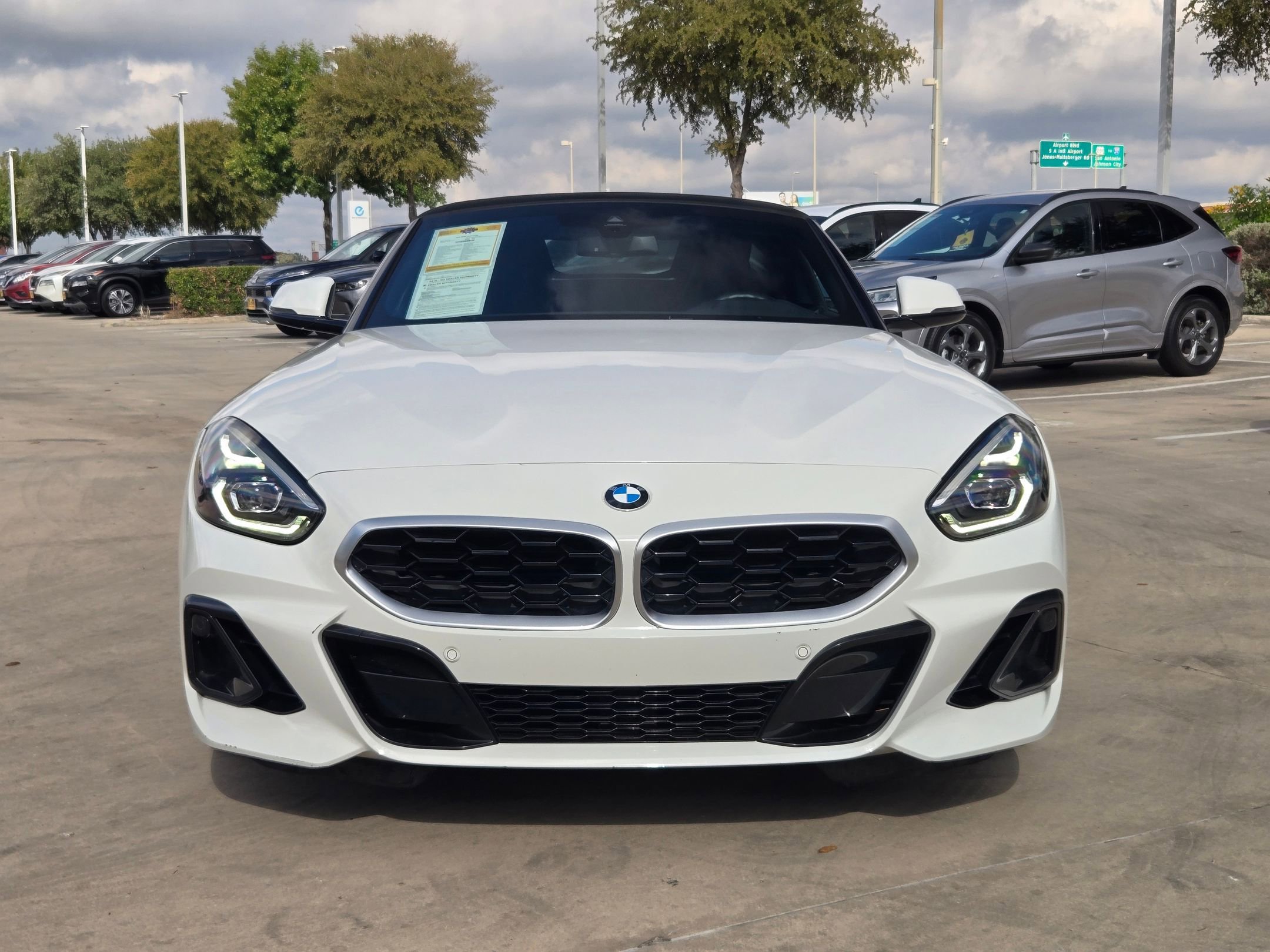 Used 2025 BMW Z4 sDrive30i video 2