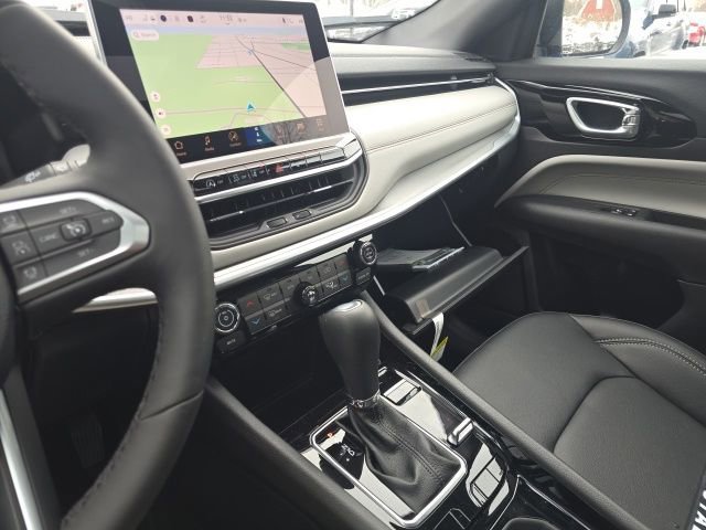 New 2026 Jeep Compass Limited w/ Sun, Sound & Navigation Group AWD/4WD image 23