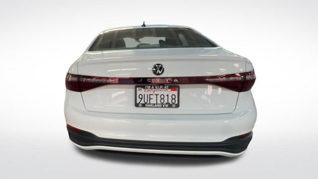 Certified 2025 Volkswagen Jetta S FWD image 8