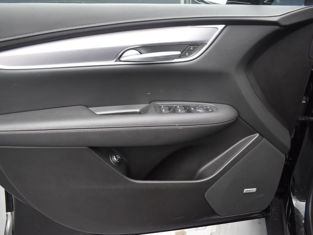 New 2026 Cadillac XT5 Luxury w/ LPO, Floor Liner Package image 11