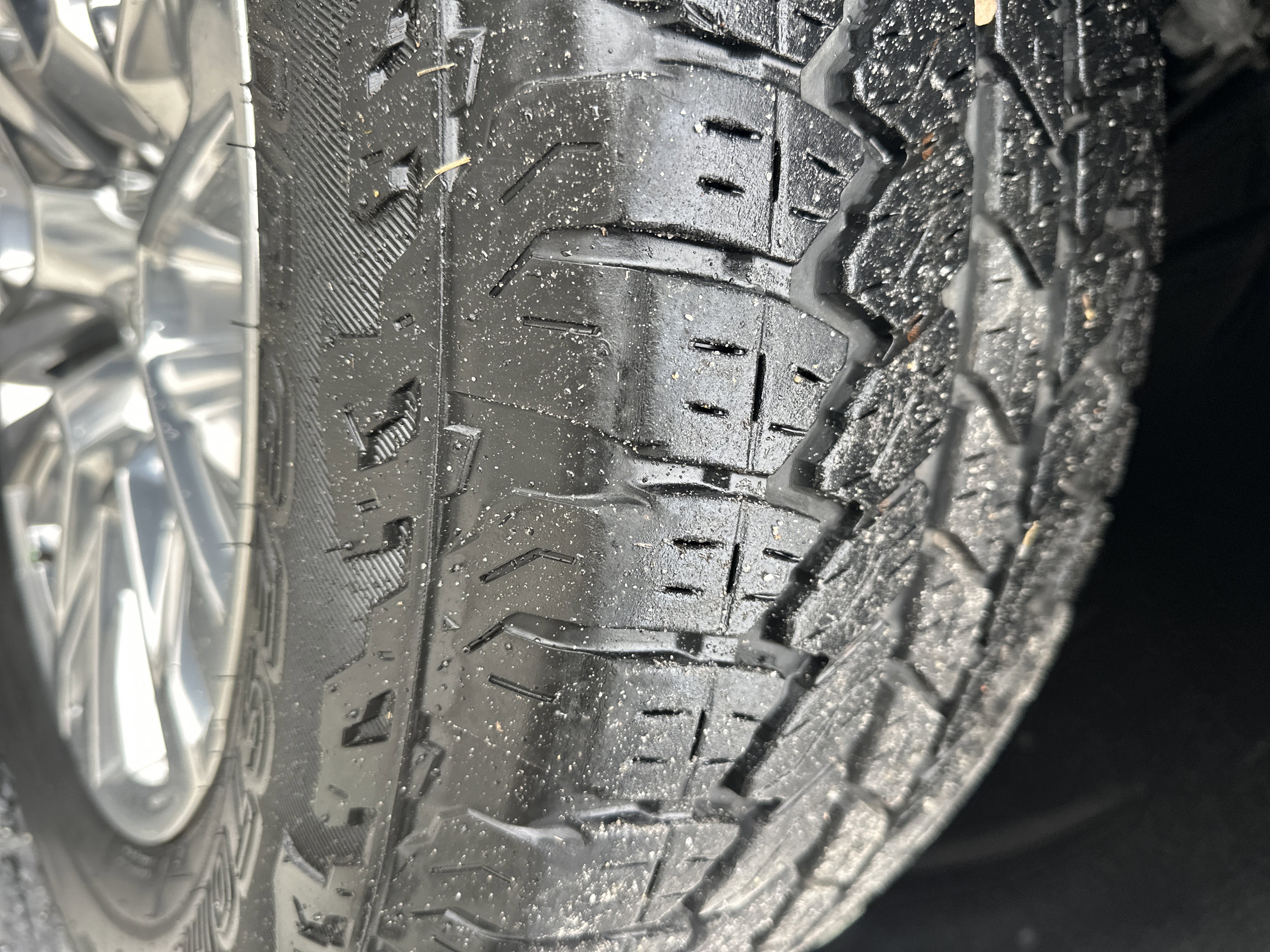 Used 2022 GMC Sierra 1500 Denali image 7