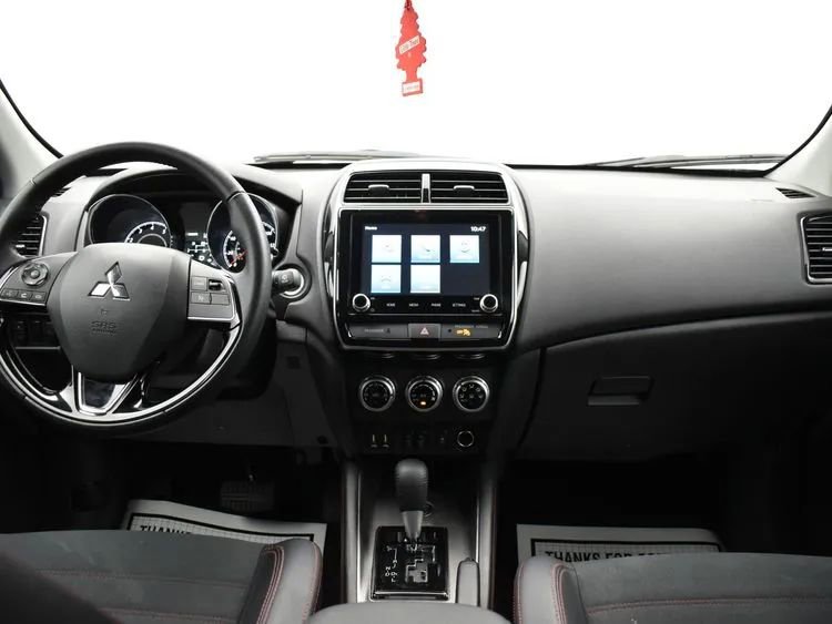 Used 2024 Mitsubishi Outlander Sport SE image 19