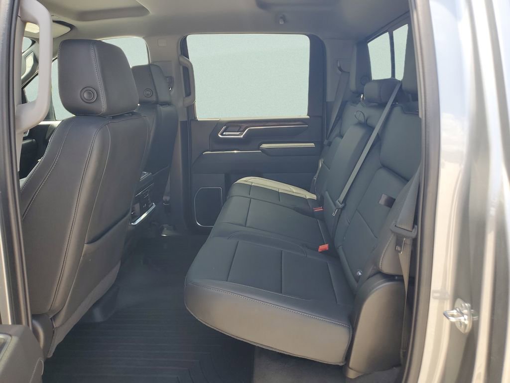 Used 2025 GMC Sierra 3500 SLT w/ SLT Premium Package AWD/4WD image 13