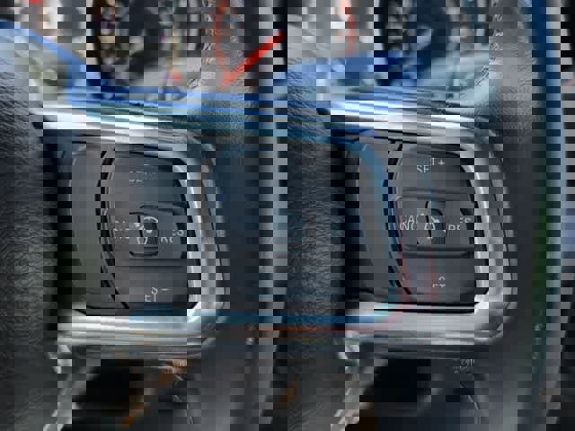 Used 2021 Jeep Gladiator Overland w/ Popular Equipment Package image 23