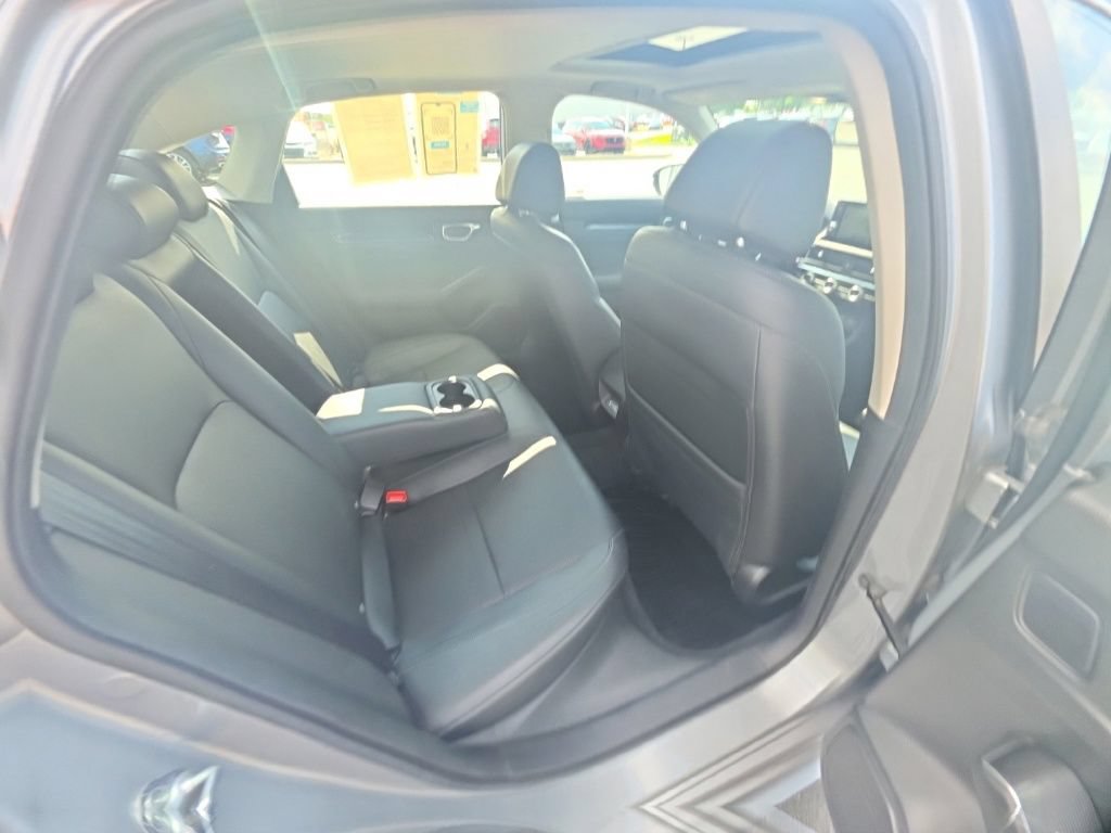 Used 2022 Honda Civic Touring image 30