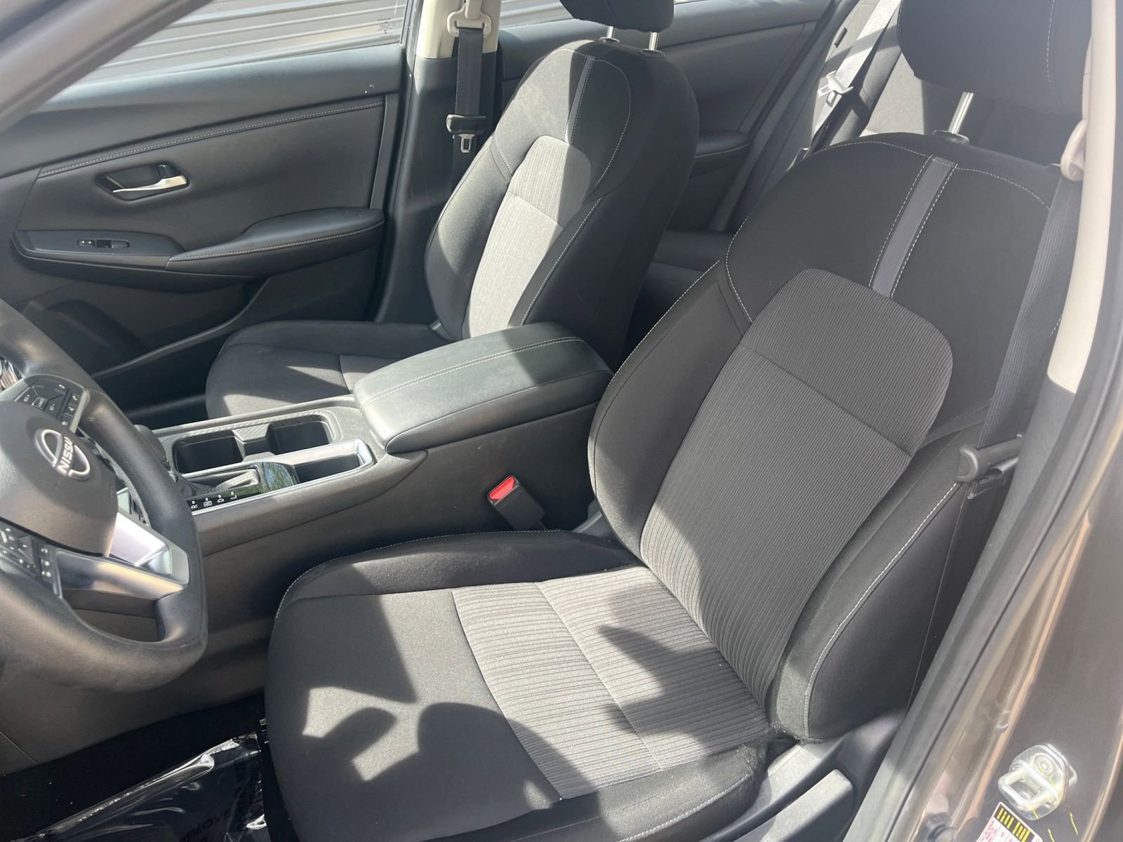 Used 2025 Nissan Sentra SV image 22