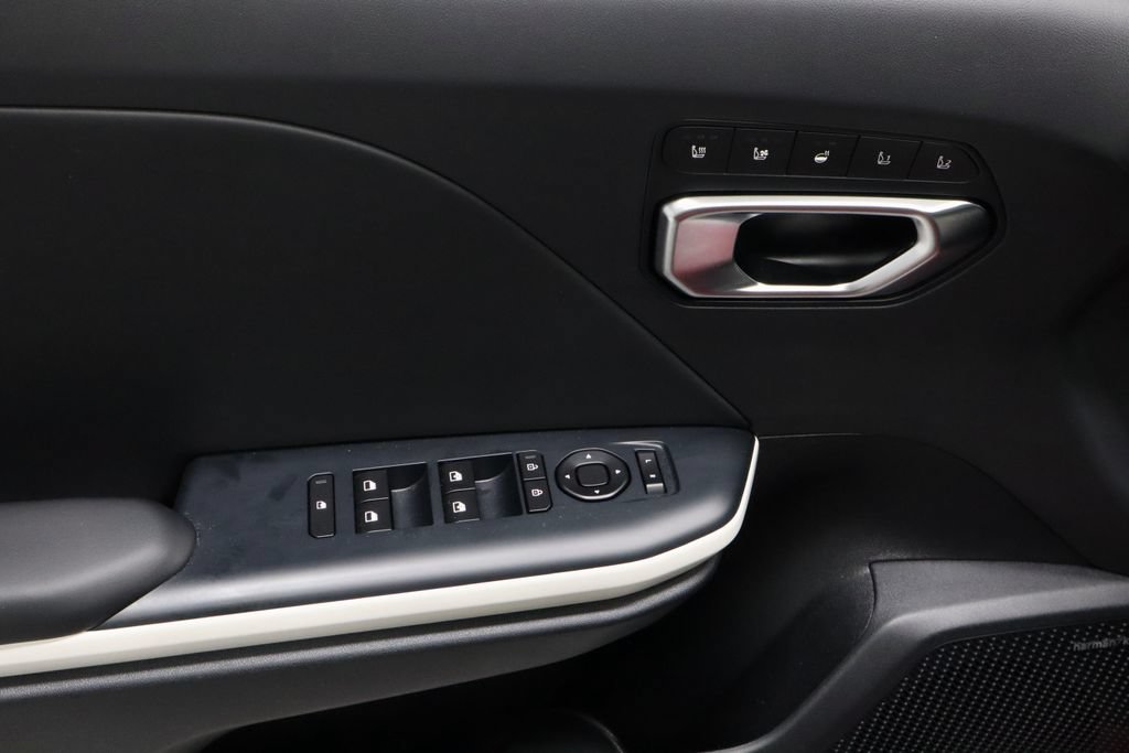 Used 2026 Kia K4 GT-Line w/ GT-Line Premium Package FWD image 24