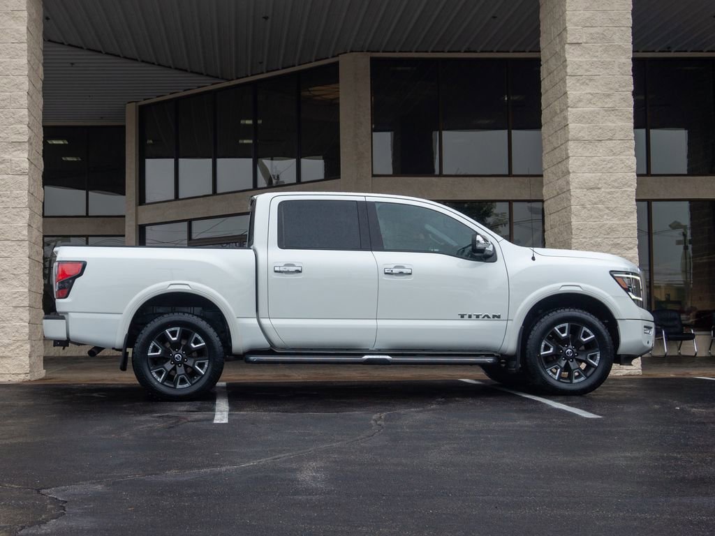 Used 2021 Nissan Titan Platinum Reserve w/ Moonroof Package image 3