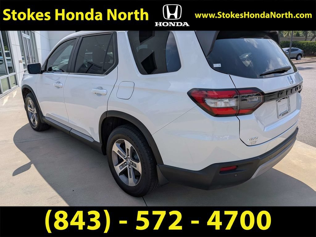 Certified 2025 Honda Pilot EX-L image 4