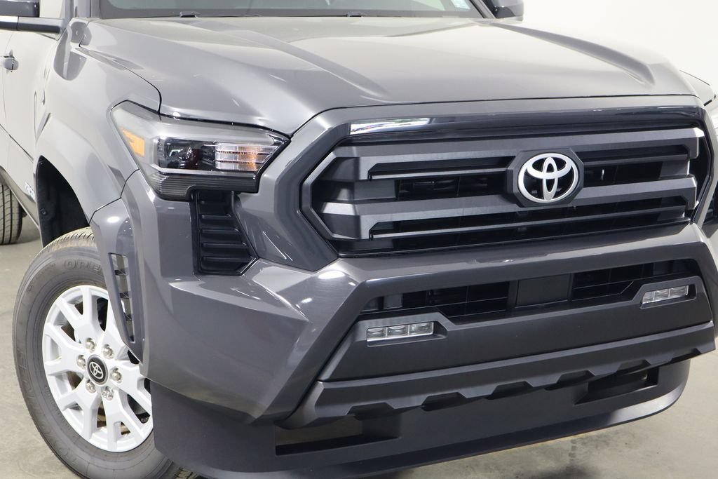 Used 2025 Toyota Tacoma SR5 RWD image 44