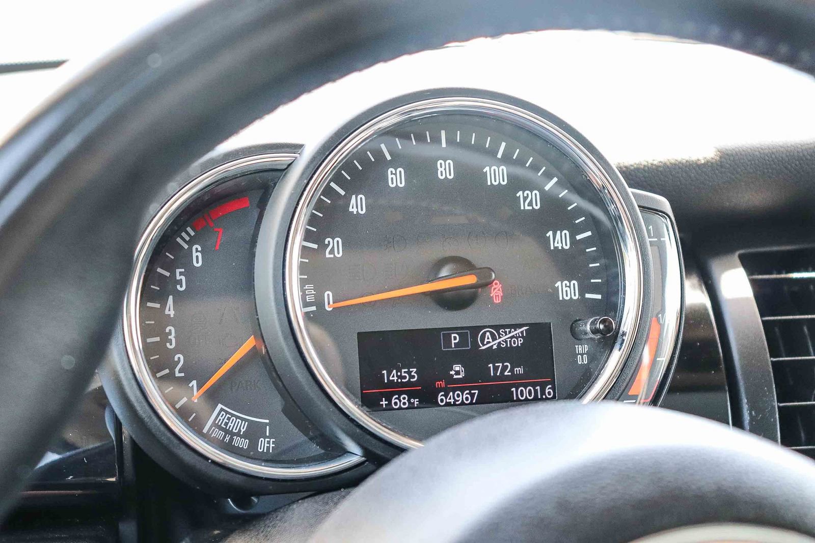 Used 2019 MINI Cooper 2-Door Hardtop w/ Signature Upholstery Package FWD image 28