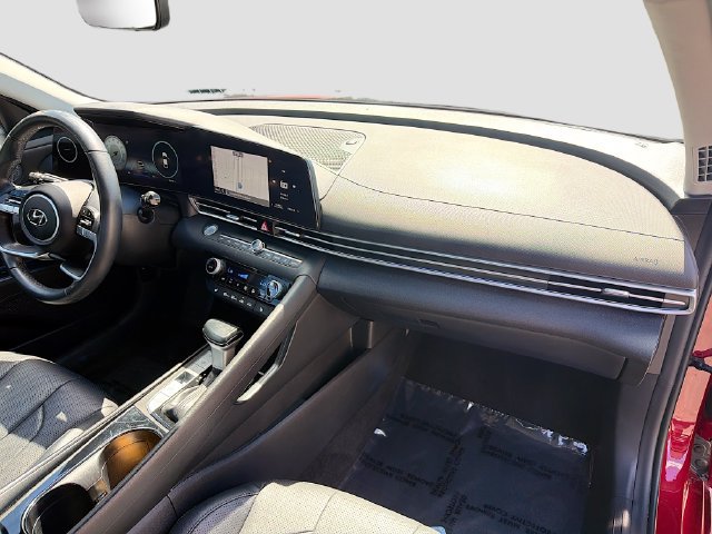 Used 2023 Hyundai Elantra Limited FWD image 29