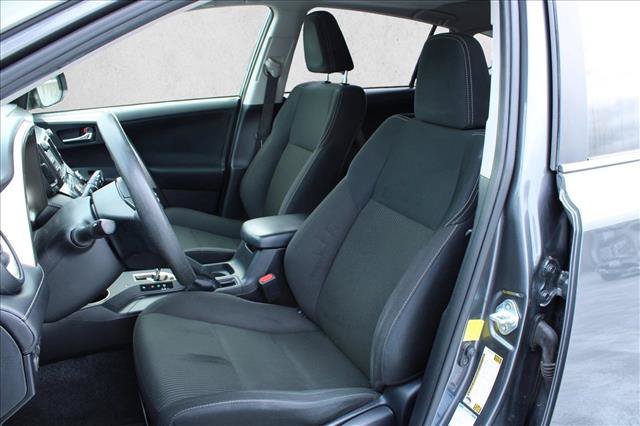 Used 2015 Toyota RAV4 XLE AWD/4WD image 18