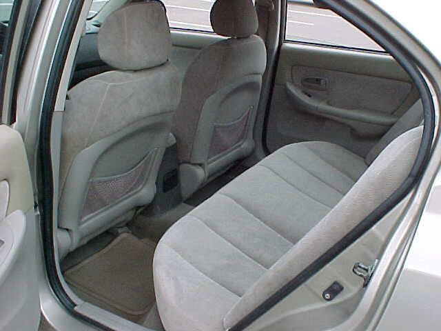 Used 2005 Hyundai Elantra GLS image 15