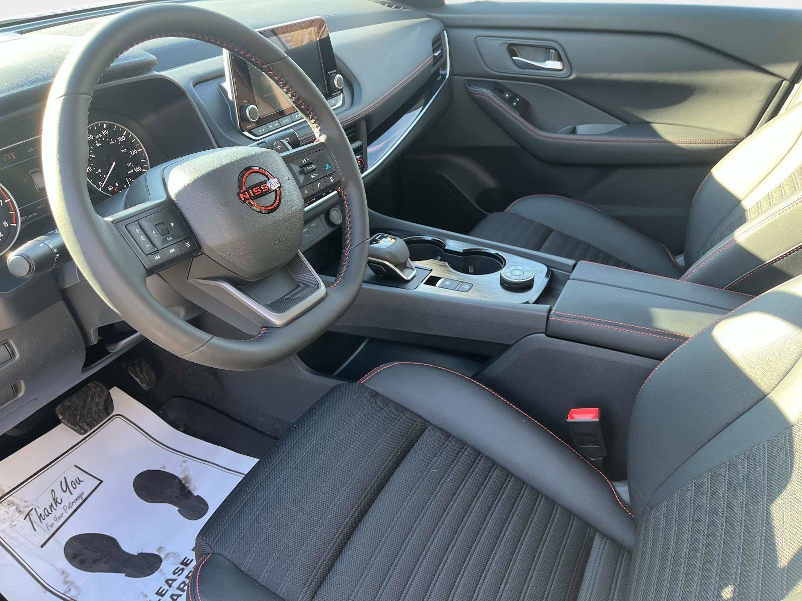 Used 2026 Nissan Rogue SV image 22