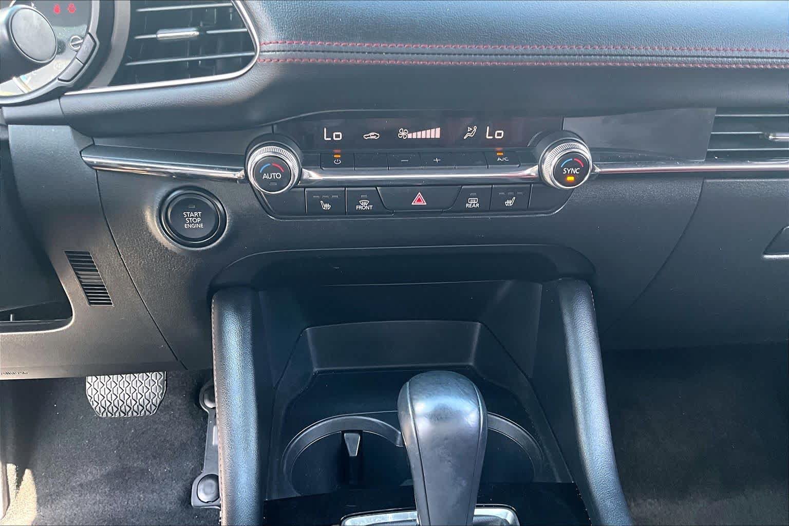 Used 2023 MAZDA MAZDA3 s FWD image 32