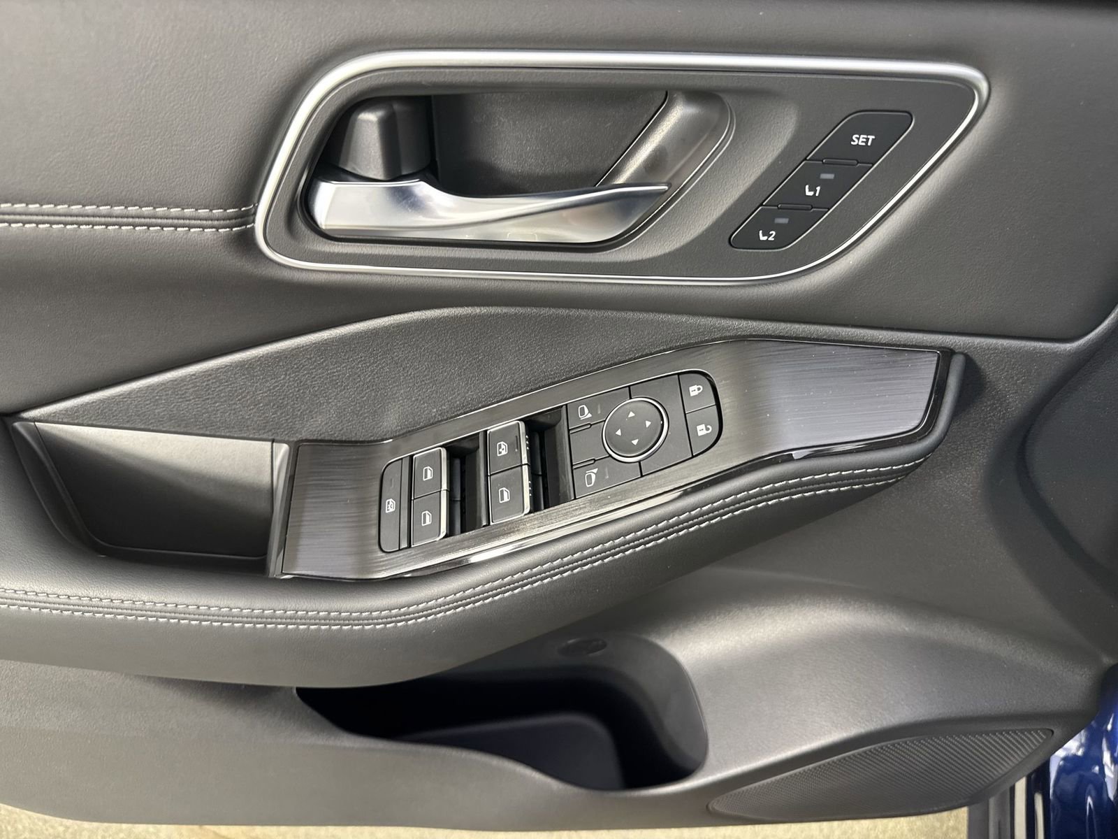 New 2026 Nissan Rogue Platinum w/ Platinum Premium Package image 21