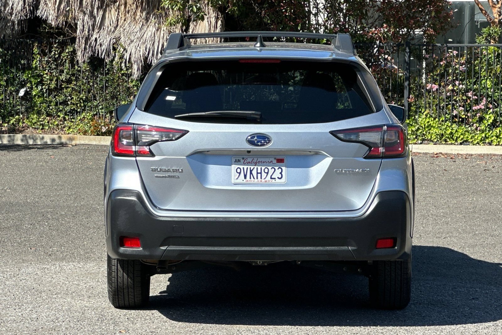Used 2024 Subaru Outback Premium AWD/4WD image 5