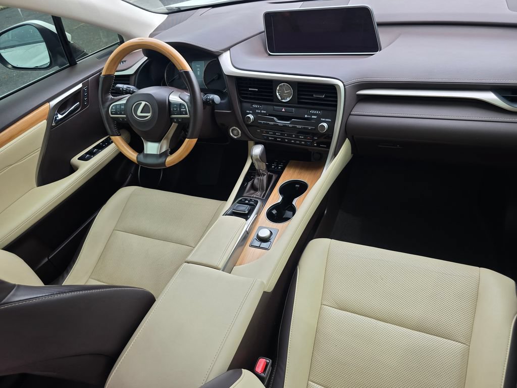 Used 2019 Lexus RX 350L AWD image 13