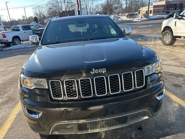 Used 2017 Jeep Grand Cherokee Limited w/ Trailer Tow Group IV image 17