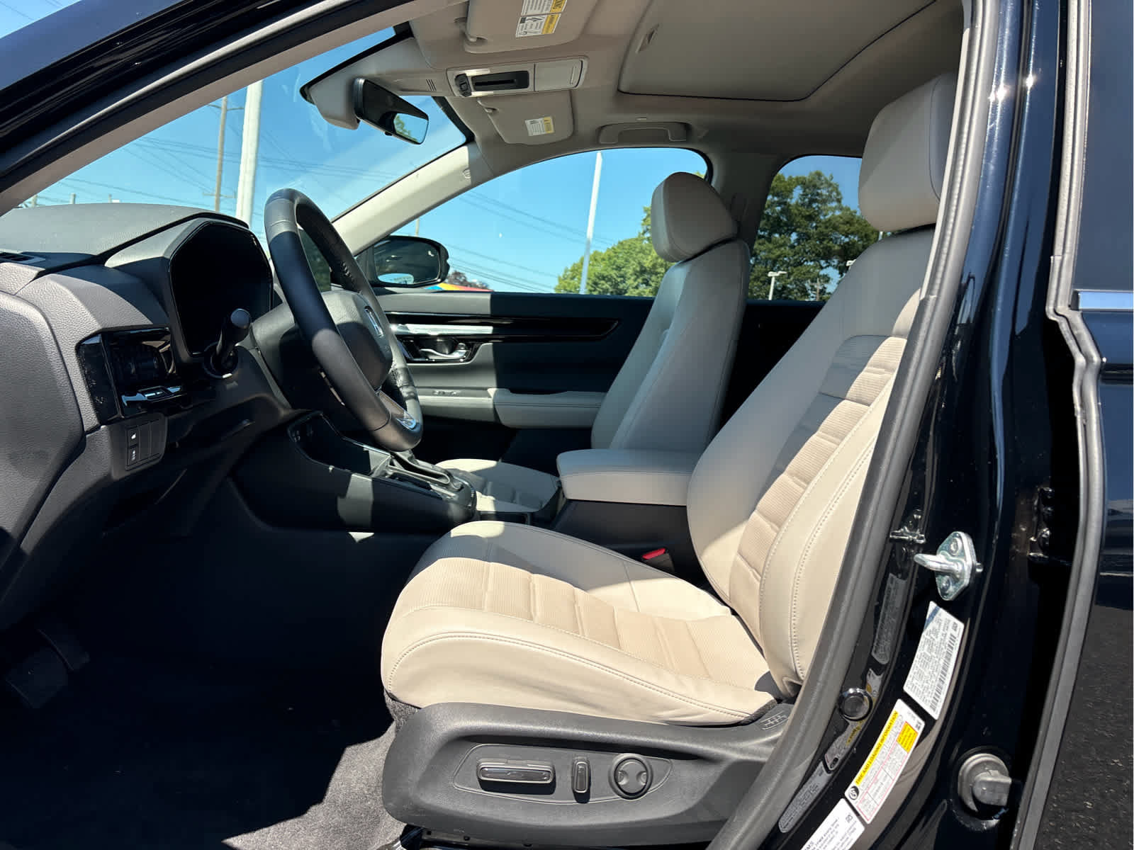 Used 2024 Honda CR-V EX-L image 7