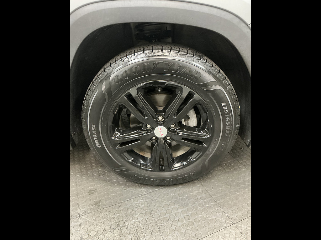 Used 2020 GMC Terrain SLE w/ Driver Convenience Package AWD/4WD image 39