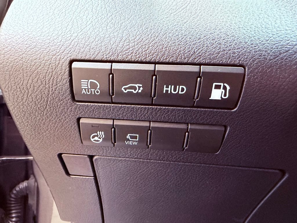 Used 2022 Lexus RX 450hL Luxury w/ Cold Area Package (CT) AWD/4WD image 24