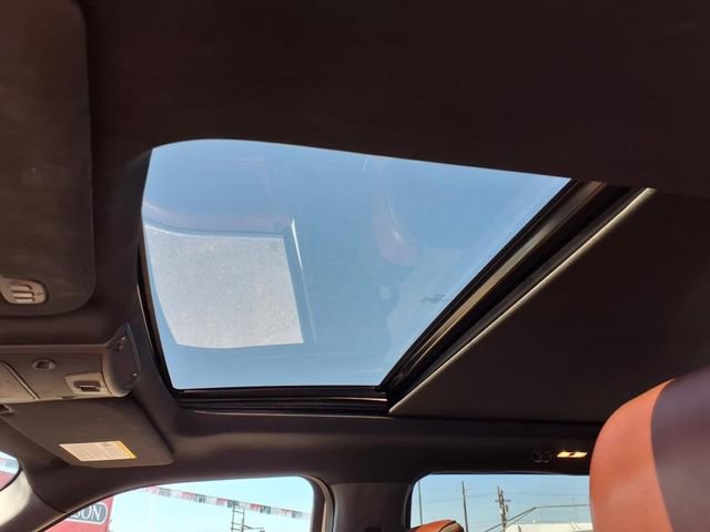 Used 2019 Ford F150 Platinum w/ Technology Package image 11