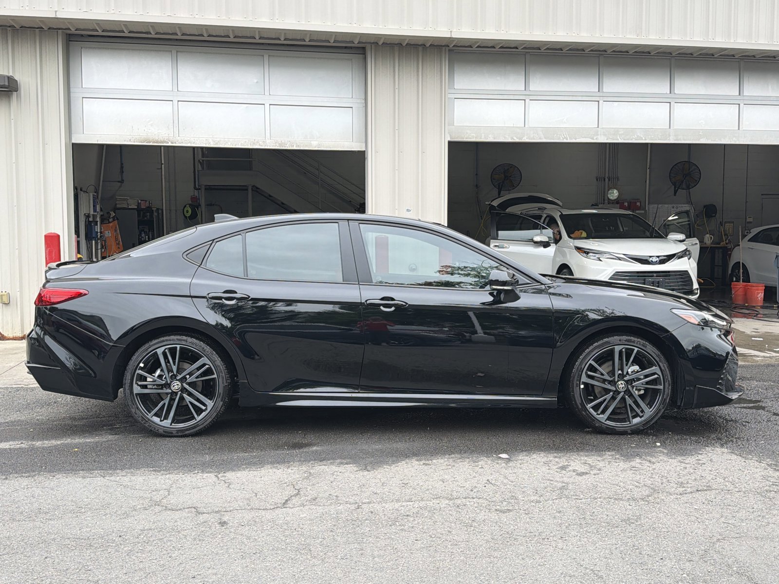 Certified 2026 Toyota Camry XSE FWD image 4