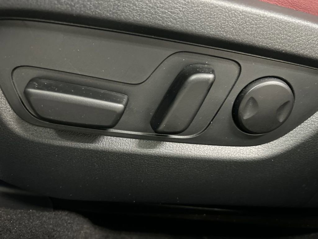 Used 2023 MAZDA CX-30 AWD 2.5 S w/ Preferred Package image 12