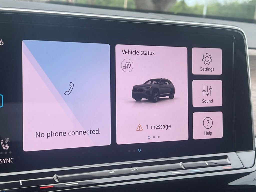 New 2026 Volkswagen Atlas SE FWD image 17