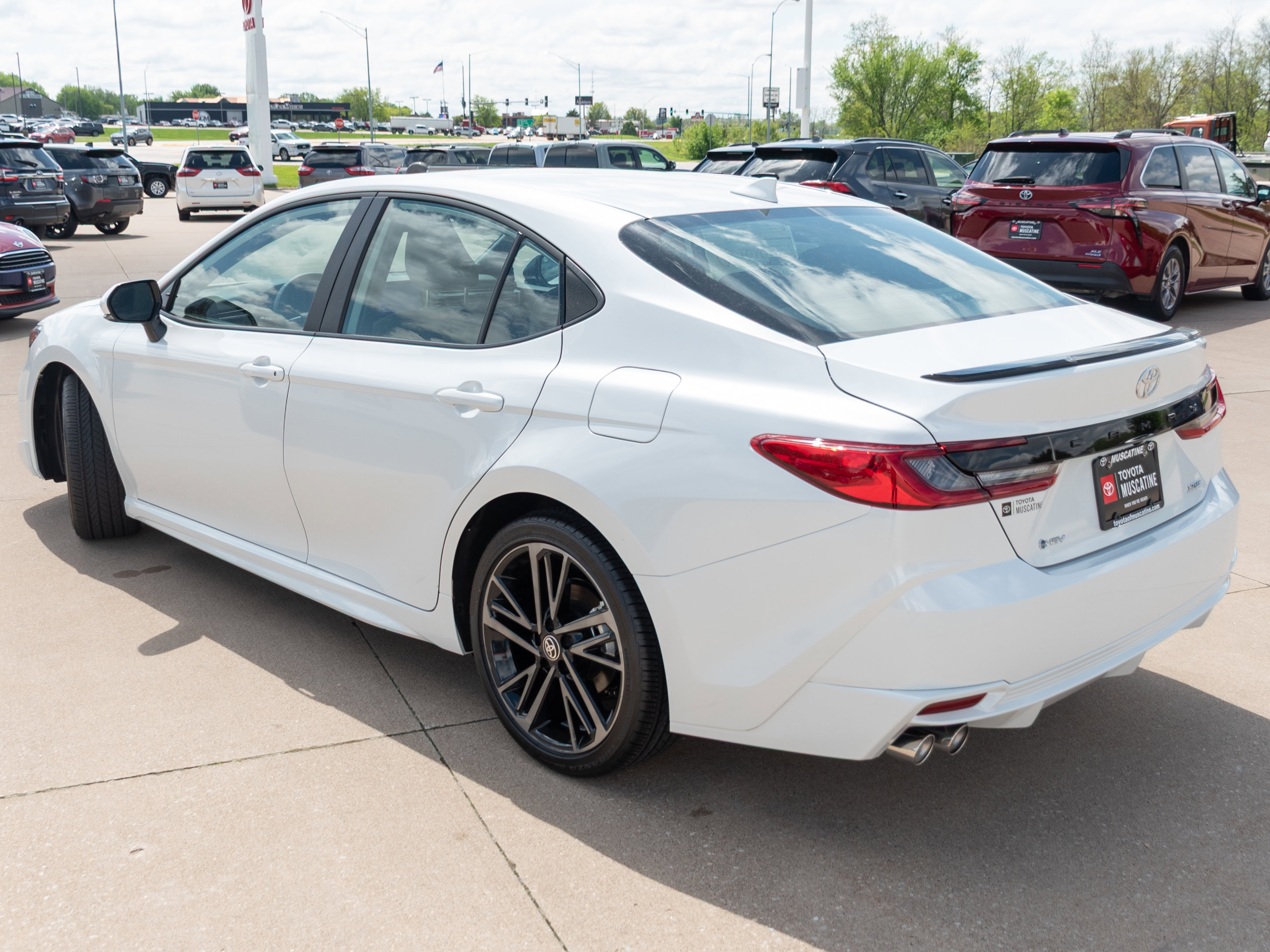 New 2026 Toyota Camry XSE FWD image 18
