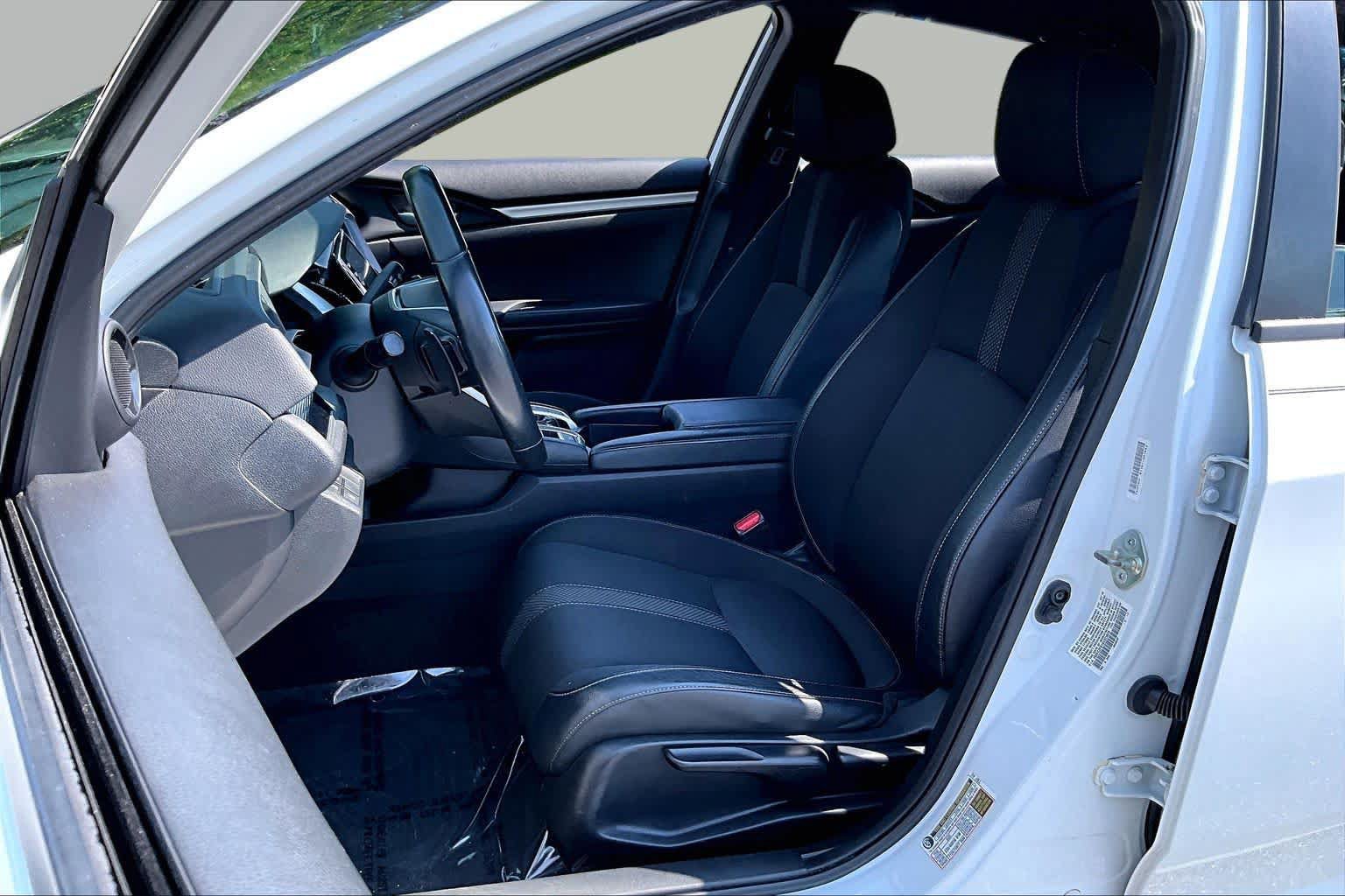 Used 2019 Honda Civic Sport image 8