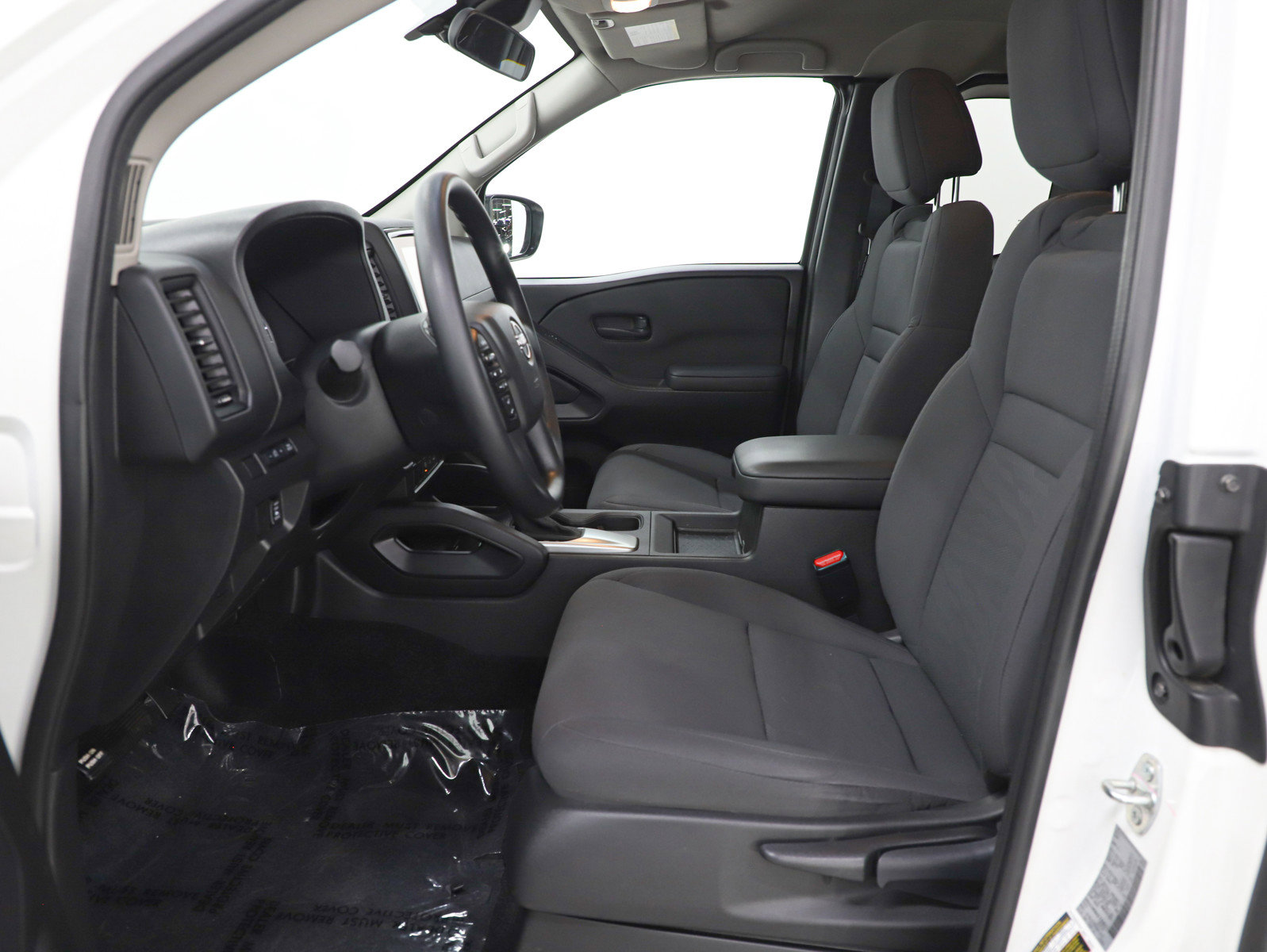 Used 2024 Nissan Frontier S w/ Technology Package image 13