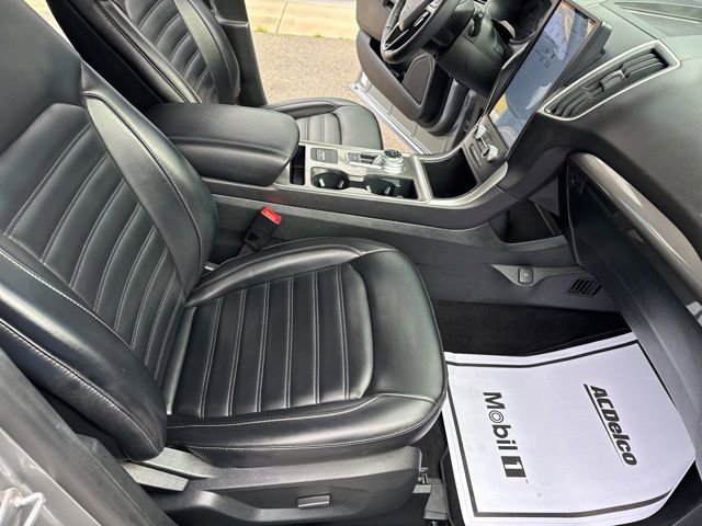 Used 2024 Ford Edge SEL AWD/4WD image 25
