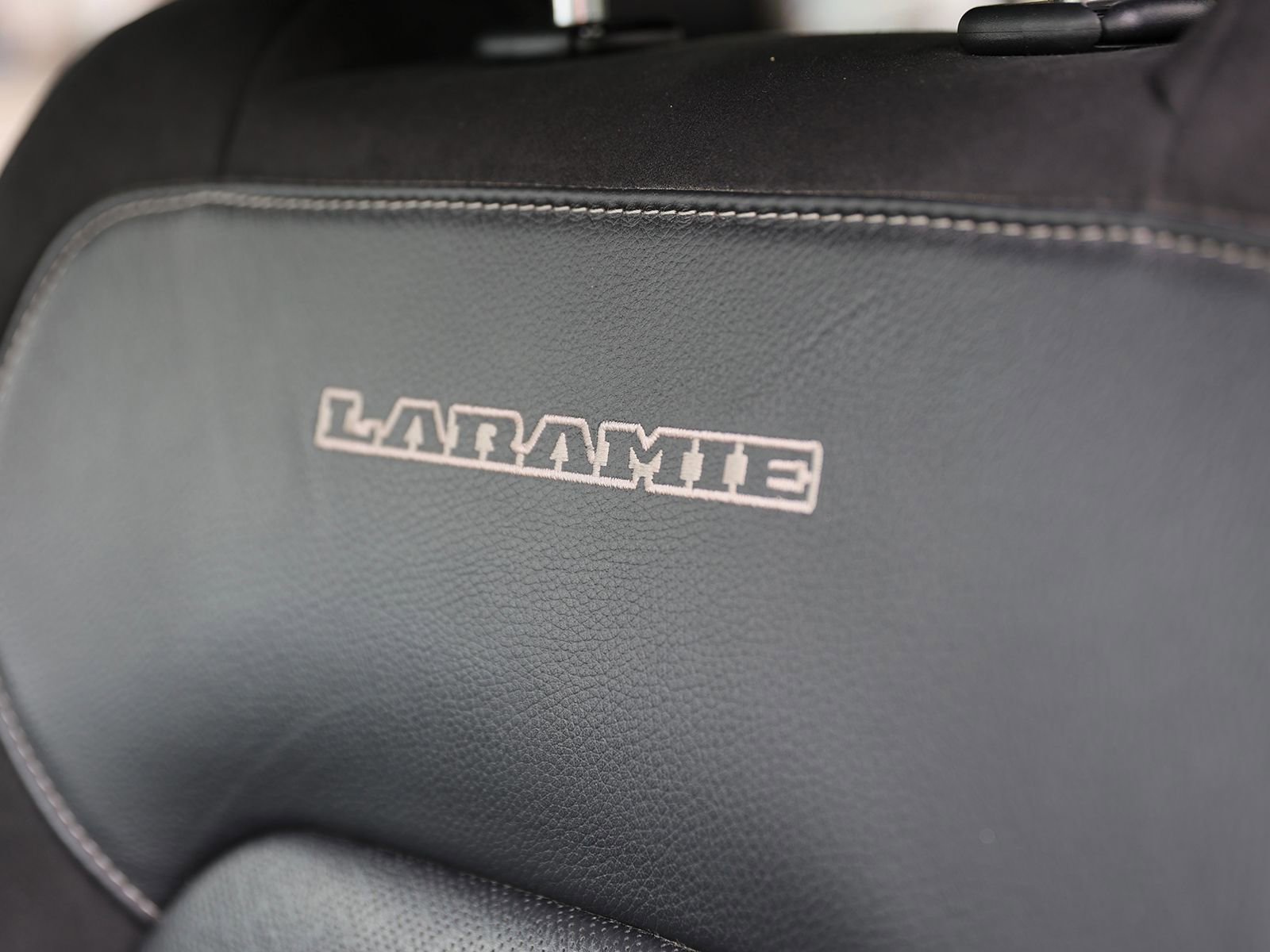 Used 2021 RAM 1500 Laramie AWD/4WD image 20