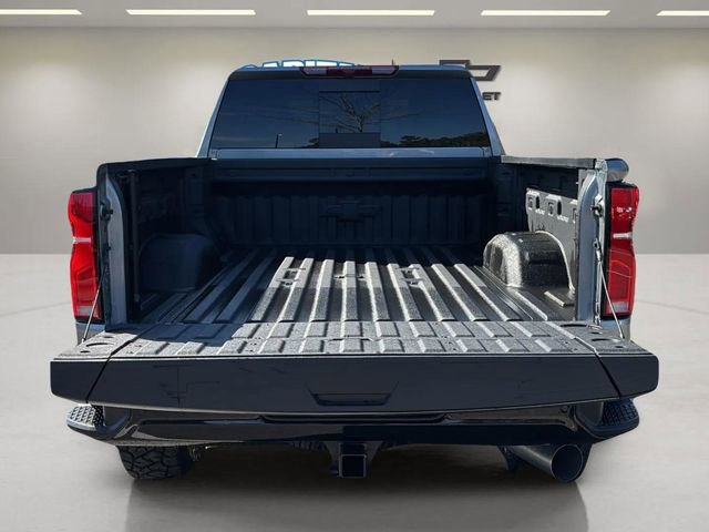 Used 2025 Chevrolet Silverado 2500 LTZ w/ LTZ Plus Package image 28