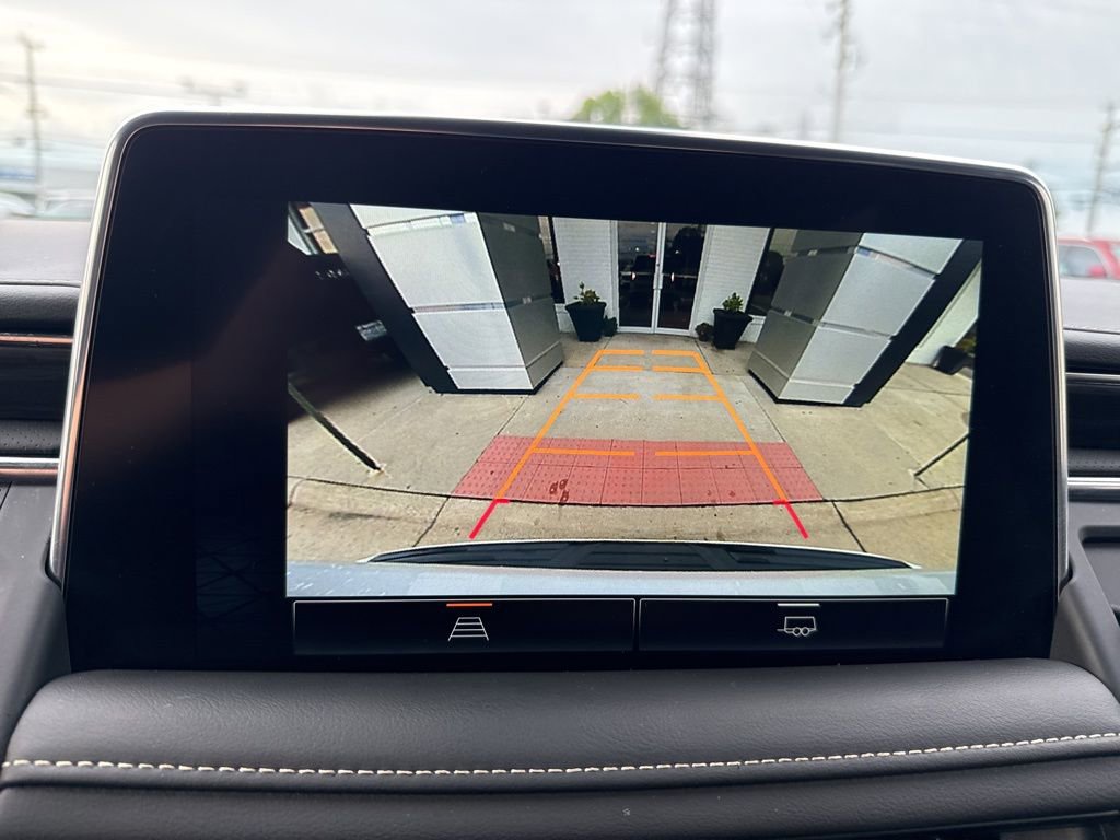 Used 2023 GMC Yukon SLT image 30