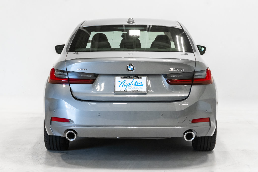 Used 2026 BMW 330i xDrive Sedan AWD/4WD image 29
