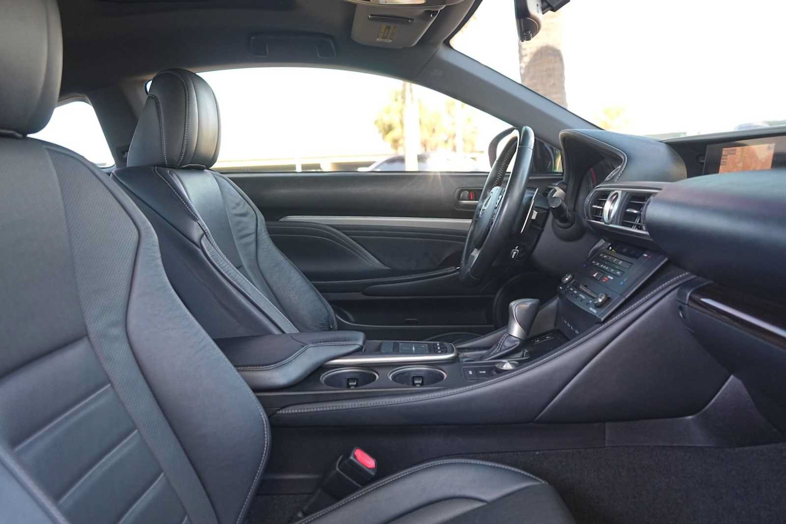 Used 2015 Lexus RC 350 w/ Navigation System Package RWD image 15