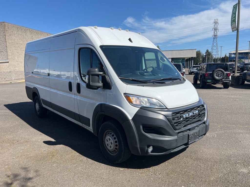 Used 2025 RAM ProMaster 3500 w/ Convenience Group image 3