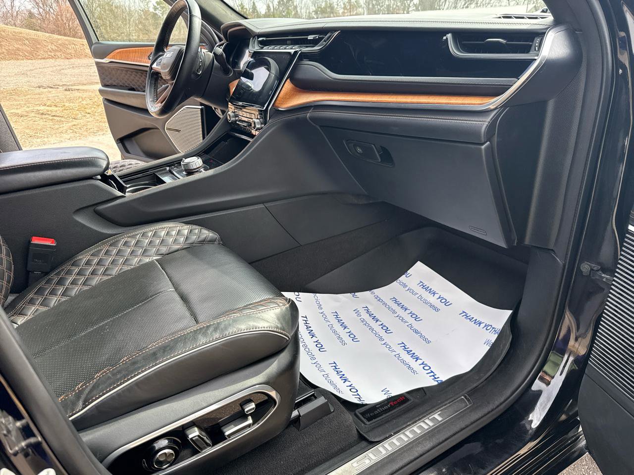 Used 2022 Jeep Grand Cherokee L Summit w/ Advanced Protech Group IV image 30