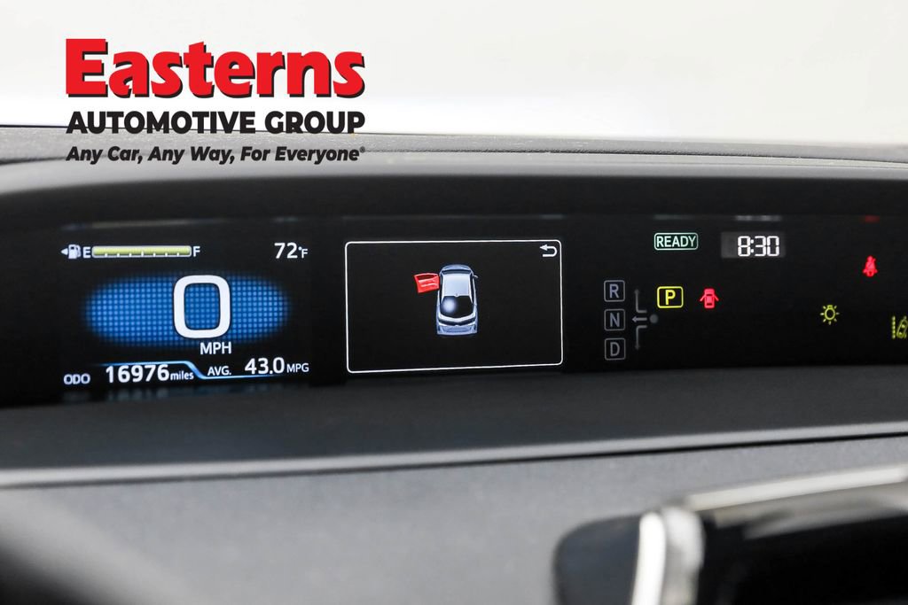 Used 2021 Toyota Prius Prime LE FWD image 18