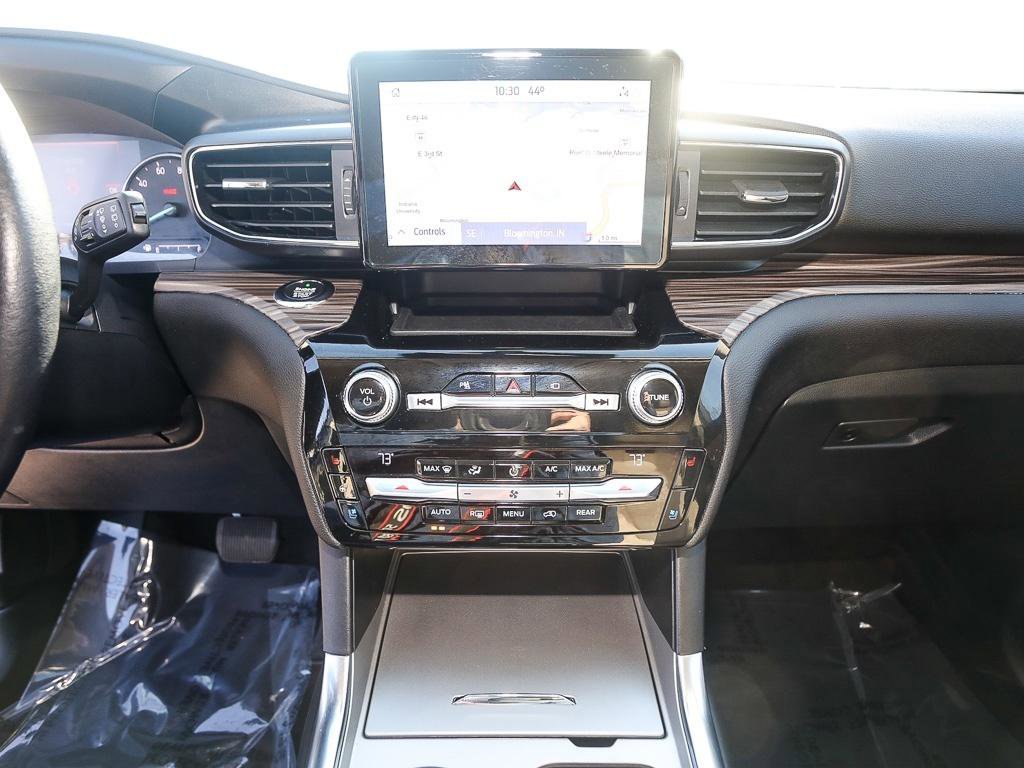 Used 2021 Ford Explorer Limited w/ Hybrid Equipment Group 310A image 15