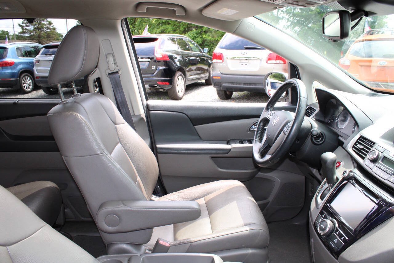 Used 2017 Honda Odyssey EX-L image 11