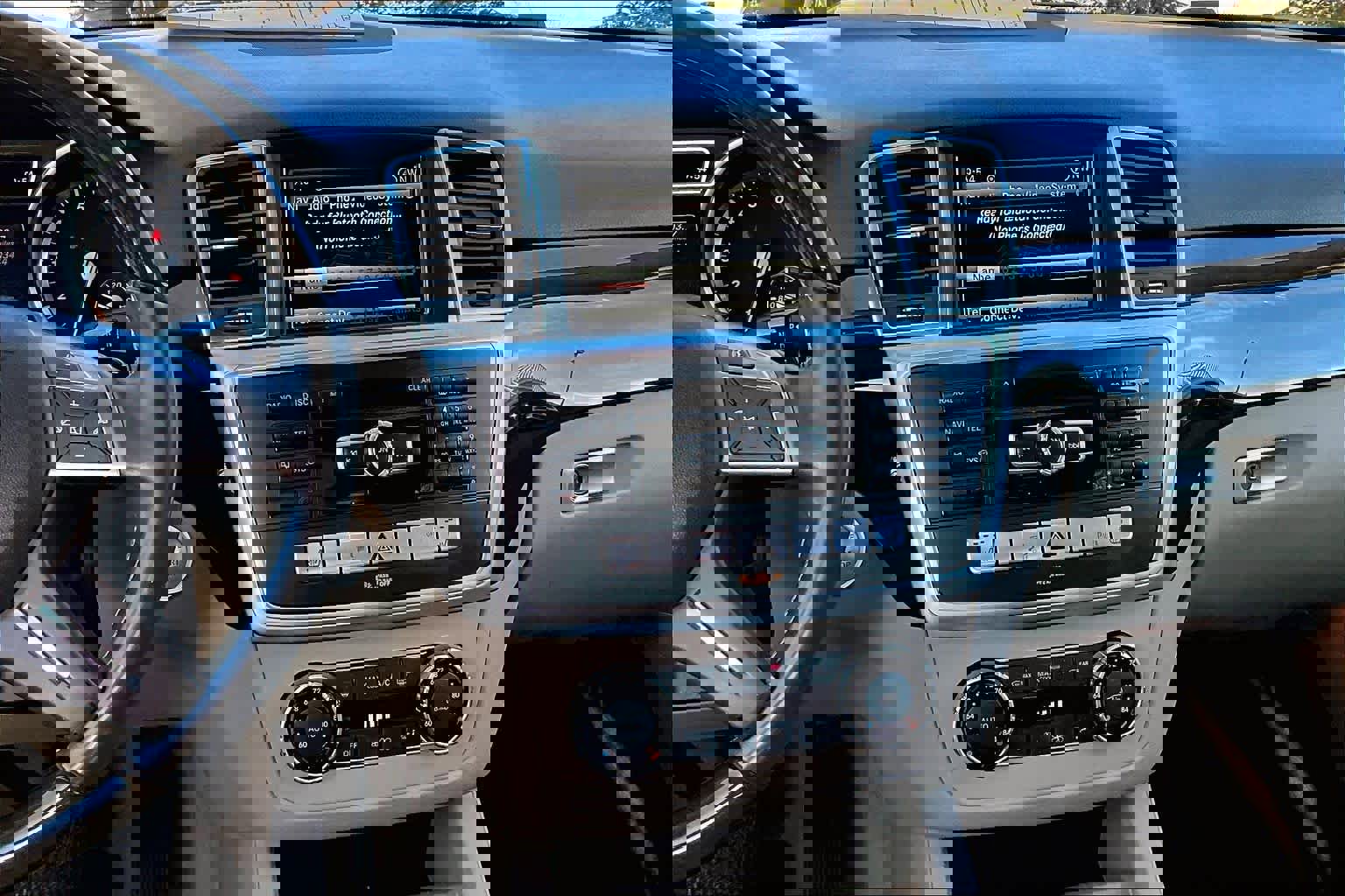 Used 2015 Mercedes-Benz ML 350 2WD image 6